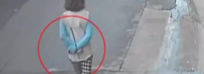 Λακωνία: Σοκ με βίντεο που δείχνει γυναίκα δεμένη πισθάγκωνα να περπατάει ξυπόλητη – Μία εβδομάδα αργότερα πέθανε