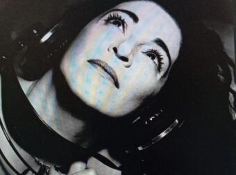 Πέθαvε γνωστή Ελληνίδα δημοσιογράφος στα 54, σoκ