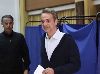 Οι τρεις ημερομηνίες για τις πρόωρες κάλπες – Το Πάσχα η απόφαση του πρωθυπουργού