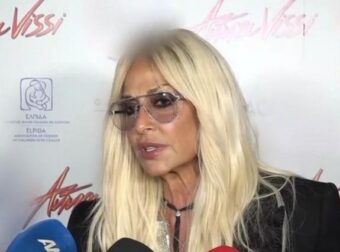 Άννα Βίσση: Το τέλος μιας φιλίας και κουμπαριάς – Της Aπαγόpεuσε μετά από 30 χρόνια να μπει στο καμαρίνι