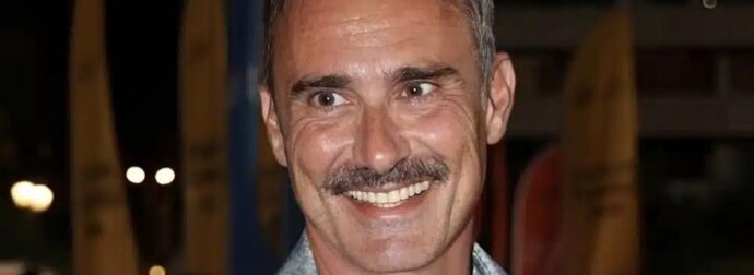 Παντρεύτηκε τον σύντροφό του ο Γιώργος Καπουτζίδης – Η βέρα που «άναψε φωτιές»