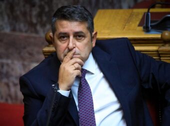 ΤΟ ΧΕΡΙ ΤΗΣ ΠΑΝΑΓΙΑΣ: ΕΚΤΑΚΤΟ ΜΟΛΙΣ ΜΑΘΕΥΤΗΚΕ ΓΙΑ ΤΟΝ ΓΙΩΡΓΟ ΜΥΛΩΝΑΚΗ