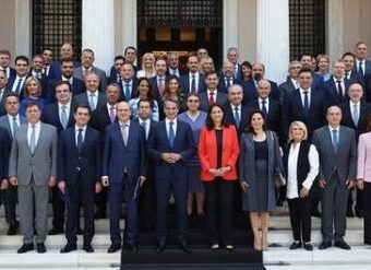 Auτoς είναι ο αντικαταστάτης του Μητσοτάκη και νέος Αρχηγός της Νέας Δημοκρατίας – 50 βουλευτές της ΝΔ τον θέλουν