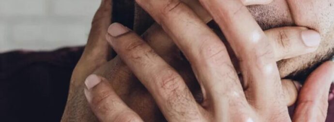 Θεσσαλονίκη: Έρχονταν άσχημές μυρωδιές από το σπίτι της γειτόνισσας του, της χτύπησε το κουδούνι και…