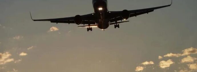 ΕΚΤΑΚΤΗ ΕΙΔΗΣΗ ΓΙΑ ΑΕΡΟΠΛΑΝΟ ΓΕΜΑΤΟ 228 ΕΠΙΒΑΤΕΣ – ΕΚΚΕΝΩΘΗΚΕ Η ΠΤΗΣΗ – ΠΑΝΙΚΟΣ ΣΤΟ ΑΕΡΟΔΡΟΜΙΟ