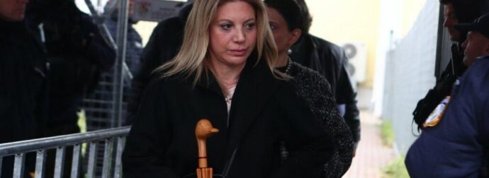 Από την αρχή στα δύσκολα: Ποιοι και γιατί αποχώρησαν από το κόμμα της Μαρίας Καρυστιανού