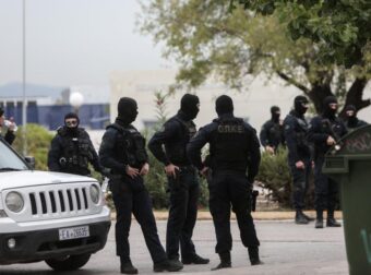 Επεισόδιο στην Πανεπιστημιούπολη – Άγριος καβγάς 20 ατόμων με αναφορές για πυροβολισμούς