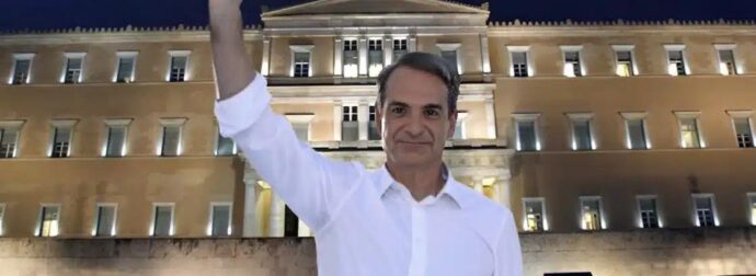 Δημοσκόπηση Marc: Στο 32,2% η ΝΔ στην εκτίμηση ψήφου έναντι 13,5% του ΠΑΣΟΚ, μόνιμη «πληγή» η ακρίβεια