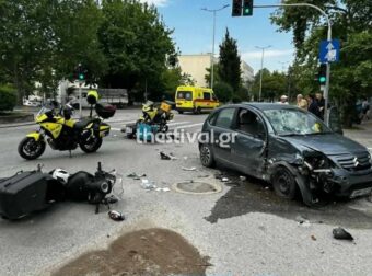ΣΟΒΑΡΟ ΤΡΟΧΑΙΟ ΤΩΡΑ – ΑΥΤΟΚΙΝΗΤΟ ΣΥΓΚΡΟΥΣΤΗΚΕ ΜΕ ΔΥΟ ΜΗΧΑΝΕΣ – ΔΥΣΤΥΧΩΣ ΚΑΙ ΟΙ ΤΡΕΙΣ ΟΔΗΓΟΙ…