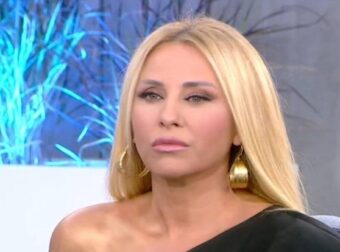 ΕΚΤΑΚΤΟ ΓΙΑ ΓΩΓΩ ΜΑΣΤΡΟΚΩΣΤΑ: ΣΤΟ ΝΟΣΟΚΟΜΕΙΟ ΣΕ ΚΩΜΑΤΩΔΗ ΚΑΤΑΣΤΑΣΗ