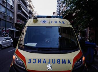 Συναγερμός στον Πειραιά: Νεαρή έπεσε από πολυκατοικία