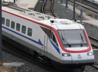 ΘΡΗΝΟΣ ΠΑΛΙ ΓΙΑ ΤΗ ΧΩΡΑ: ΤΡΑΓΩΔΙΑ ΜΕ ΤΡΕΝΟ ΤΗΣ HELLENIC TRAIN – EXOYME NEΚΡΟ