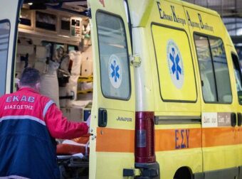 EKTΑΚΤΟ Στο νοσοκομείο πασίγνωστη υπουργός – Κατέρρευσε στη Βουλή