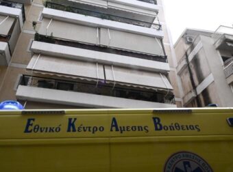 ΘΡΙΛΕΡ ΣΤΗΝ ΧΩΡΑ: Νεκρή 34χρονη που έπεσε από μπαλκόνι