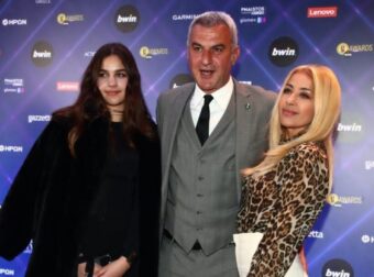 “ME ΠΗΡΑΝ ΤΑ ΚΛΑΜΑΤΑ”: ΤΙ ΑΝΑΚΟΙΝΩΣΑΝ ΤΡΑΙΑΝΟΣ ΚΑΙ ΒΙΚΤΩΡΙΑ ΔΕΛΛΑ ΓΙΑ ΤΗΝ ΚΗΔΕΙΑ ΜΑΣΤΡΟΚΩΣΤΑ