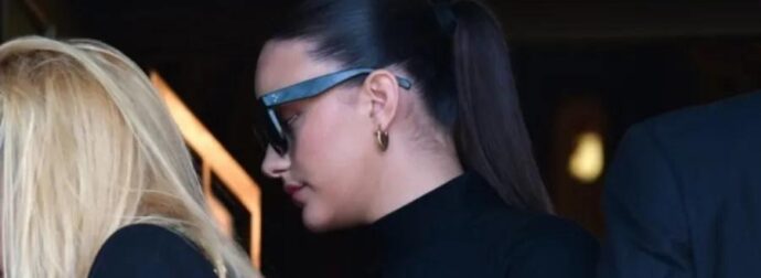 Ο σπαρακτικός επικήδειος της κόρης της Βικτώριας Δέλλα – «Μαμά δεν σου λέω…»
