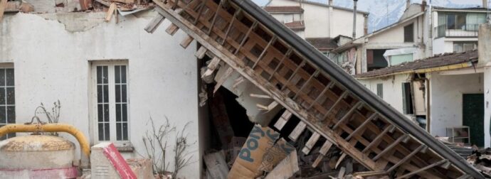ΕΚΤΑΚΤΟ ΓΙΑ ΕΥΒΟΙΑ ΚΑΤΑΣΤΡΟΦΕΣ – ΥΠΑΡΧΟΥΝ ΕΓΚΛΩΒΙΣΜΕΝΟΙ