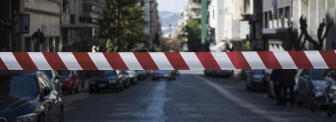ΠΑΡΑΛΥΕΙ Η ΑΘΗΝΑ: ΚΛΕΙΝΟΥΝ ΟΙ ΔΡΟΜΟΙ – ΑΝΑΣΤΑΤΩΣΗ ΣΤΗΝ ΚΥΚΛΟΦΟΡΙΑ