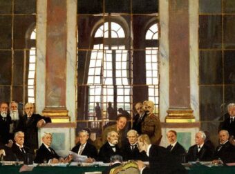 Σαν σήμερα 28/6 1919: Υπογράφεται στο Παρίσι η Συνθήκη των Βερσαλλιών, με την οποία τερματίζεται ο Α’ Παγκόσμιος Πόλεμος