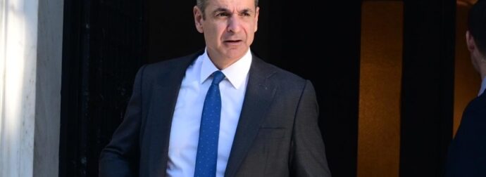 Τέλος στην ακρίβεια: Το «mega deal» της κυβέρνησης με τα σούπερ μάρκετ – Πότε «κλειδώνουν» οι μεγάλες μειώσεις τιμών στο ράφι!