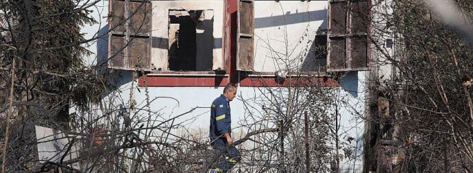 Φρίκη με την τραγωδία στο Ωραιόκαστρο: Δεν μπορεί να αναγνωριστεί ο 12χρονος, έχει διαμελιστεί και λείπουν ζωτικά του όργανα από την πυρκαγιά