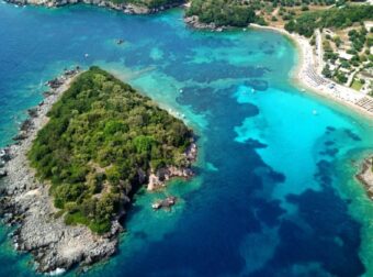 Ξέχνα τα γνωστά νησιά: Η Πέρδικα Θεσπρωτίας είναι ο επίγειος παράδεισος που δεν ήξερες