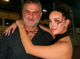 Βικτώρια Δέλλα: «Μαμά μου, μπορεί να μη σε κρατούσα από το χέρι εκείνη τη στιγμή, όμως σε ένιωθα δίπλα μου