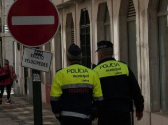 Τραγωδία στην Πορτογαλία: Λεωφορείο παρέσυρε πεζούς σε στάση, δύο γυναίκες έχασαν τη ζωή τους