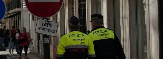 Τραγωδία στην Πορτογαλία: Λεωφορείο παρέσυρε πεζούς σε στάση, δύο γυναίκες έχασαν τη ζωή τους