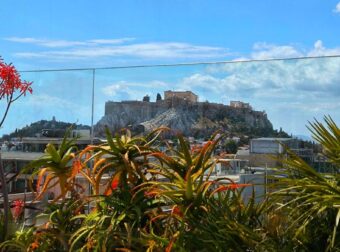 Καιρός σήμερα 13/7: Υψηλές θερμοκρασίες και ισχυρά μελτέμια – Η πρόγνωση Καλλιάνου και Ζιακοπούλου