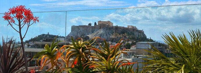 Καιρός σήμερα 13/7: Υψηλές θερμοκρασίες και ισχυρά μελτέμια – Η πρόγνωση Καλλιάνου και Ζιακοπούλου