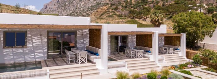 Pefki Luxury Suites: Η ήσυχη δύναμη της πολυτέλειας στην αυθεντική Τέλενδο