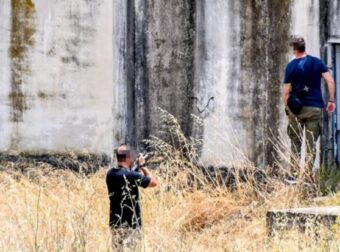 Άργος: Τρεις και όχι δύο οι αστυνομικοί στο σημείο του πυροβολισμού του 20χρονου