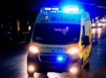 Τραγωδία με θανατηφόρο τροχαίο στην Αγία Παρασκευή: Νεκρός 20χρονος διανομέας έπειτα από σφοδρή σύγκρουση με Ι.Χ.