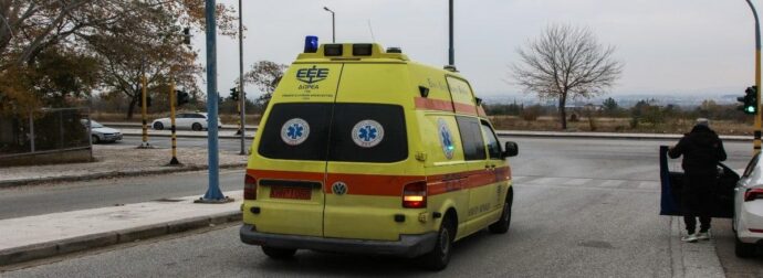 Σοκαριστικό τροχαίο στα Χανιά: Σύγκρουση ασθενοφόρου με αυτοκίνητο – Νεκρός ο ασθενής