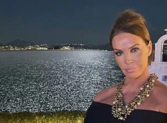 Βάνα Μπάρμπα: Το φυσικό ρόφημα που έχει βάλει στη ζωή της εδώ και 20 χρόνια και το μυστικό της διαχρονικής της εμφάνισης