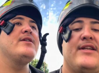 Επικό viral: Ντελιβεράς χρησιμοποιεί γυναικεία φωνή μπας και ο πελάτης κατέβει πιο γρήγορα, δείτε το βίντεο