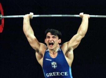 Σαν σήμερα, 26 Ιουλίου 1996: Ο Πύρρος Δήμας γράφει ιστορία στην Ατλάντα – Κατακτά το χρυσό ο θρύλος της άρσης βαρών