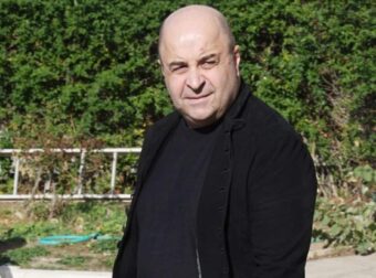 Μάρκος Σεφερλής: Viral η αντίδρασή του όταν θεατής αποχώρησε από την παράσταση στη μέση του έργου