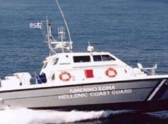 Θρίλερ στη Χαλκιδική: Βυθίστηκε σκάφος με πέντε επιβάτες – Σώθηκαν κολυμπώντας
