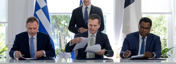 Έπεσαν οι υπογραφές για την ηλεκτρική διασύνδεση Ελλάδας – Κύπρου – Νέα ώθηση στις επενδύσεις και την ενεργειακή ανάπτυξη