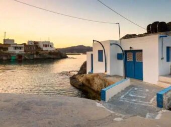 Κίμωλος: «Μόλις έπιασε το τηλέφωνο του μπάνιου, τελείωσε» – Τα κρίσιμα ερωτήματα για τον θάνατο του 17χρονου