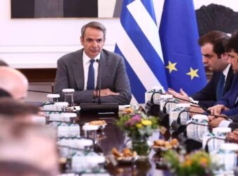 Από σύμμαχοι… επίδοξοι διάδοχοι: Ποιοι «κοιτούν» την επόμενη μέρα στη Νέα Δημοκρατία