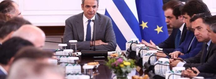 Από σύμμαχοι… επίδοξοι διάδοχοι: Ποιοι «κοιτούν» την επόμενη μέρα στη Νέα Δημοκρατία