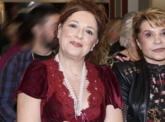 Ελένη Ράντου: Με πουά μπικίνι στα 62 της – Η καλοκαιρινή φωτογραφία από τη Λευκάδα