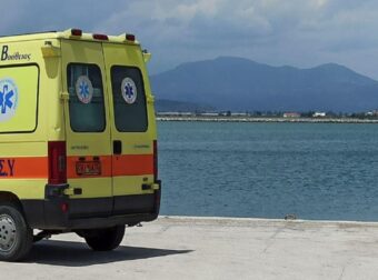 Τραγωδία στην Κάρπαθο: 80χρονος ανασύρθηκε χωρίς τις αισθήσεις του από τη θάλασσα