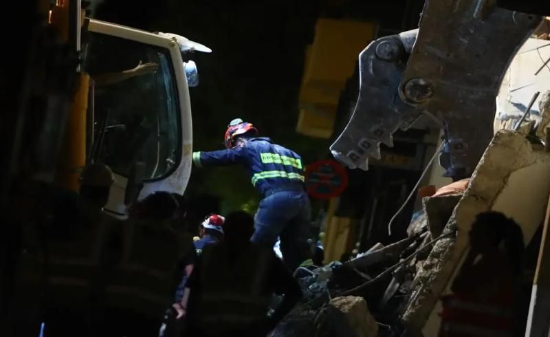 ΕΚΤΑΚΤΟ ΤΩΡΑ Τραγωδία στην Πλάκα: Βρέθηκαν και οι τελευταίες σοροί – Στους 6 οι νεκροί